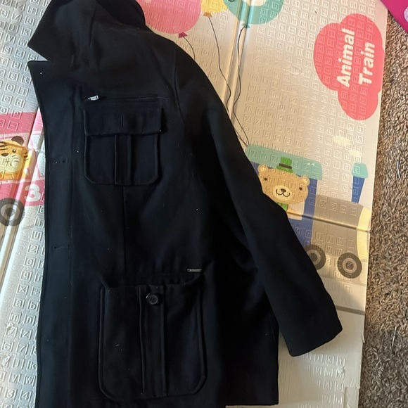 Coat - Picture 5 of 6